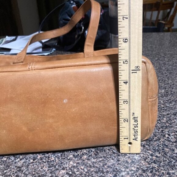 Duluth Trading Company nice leather shoulder bag - Picture 8 of 11